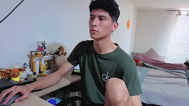 LuClawthorne_ live sex cam