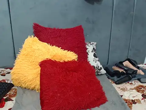 curvybabe36 - CurvyBabe36's free webcam - UK Sex Cams