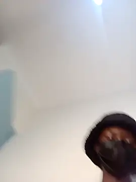 tasty_bonyy (F young) - finger wet pussy