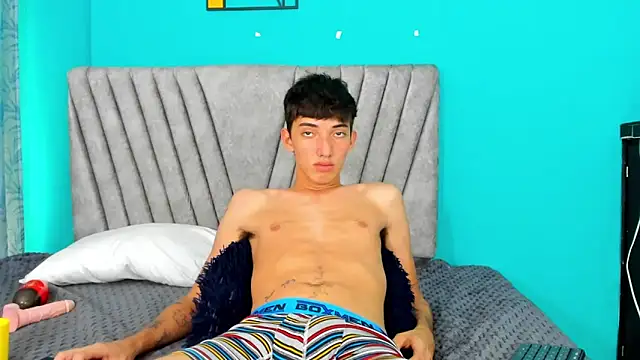 Maikol_Ortiz live sex cam