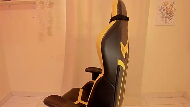 sexy_andres01 (M young) - show de cumin the chest