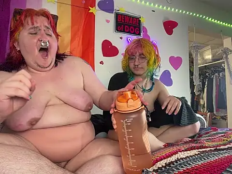 ivolustful Live Webcam on Stripchat