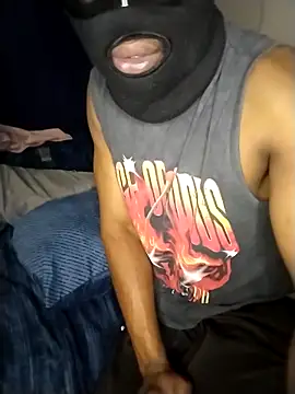 Convertiblechulo live sex cam