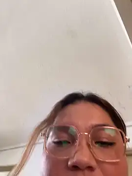 Preview of whitewomen_2