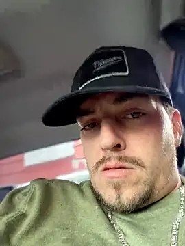 Jjhasabig1 live sex cam