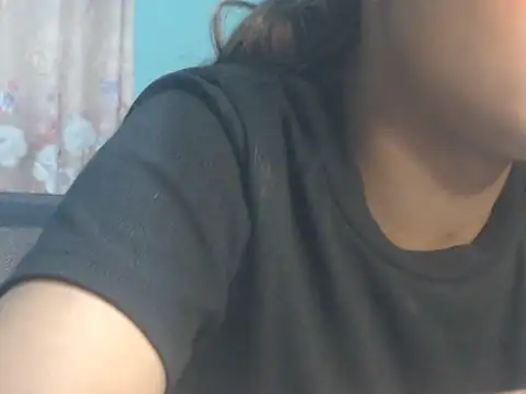 NancyRuvi live sex cam