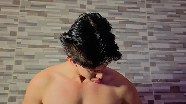 maxxcooper1 - Maxxcooper1's free webcam - UK Sex Cams