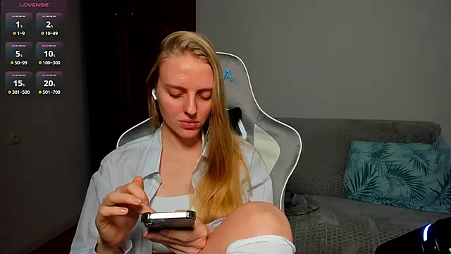 jam_cream - Jam_cream's free webcam - UK Sex Cams