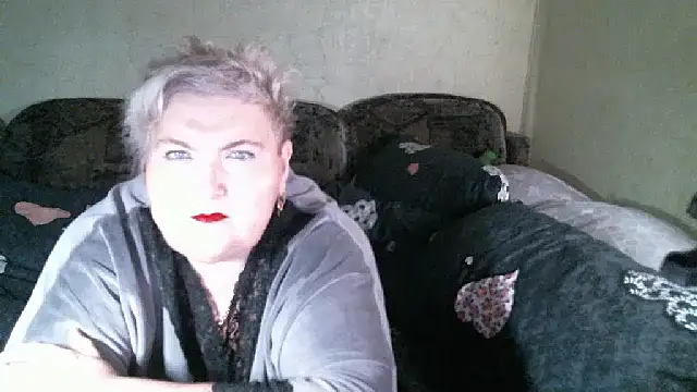 lana555 - Lana555's free webcam - UK Sex Cams