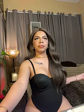 Nyxie_luxx live sex cam