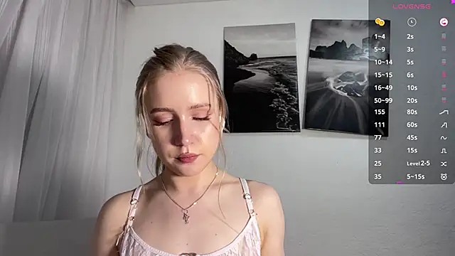 alice_meow15 - Alice_meow15's free webcam - UK Sex Cams