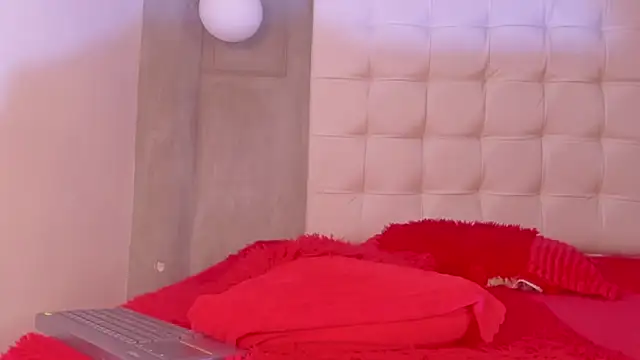 im_aliisson (T teen) - zoom ass