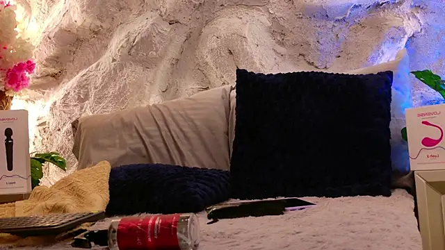 bella_mush (F teen) - 🌸SPIT TITS🌸