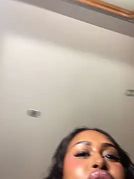 realriyaaa (F young) - Spoil me