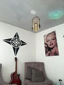 Mydreams69's live cam