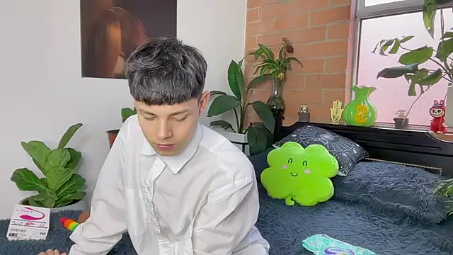 andy_belier23 (M twink) - 🍀✨Super cum show✨🍀