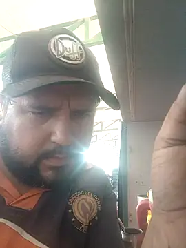 lu123456ch (M young) - Paja desnudo