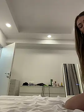 IsabellaEtthan's Stripchat show and profile