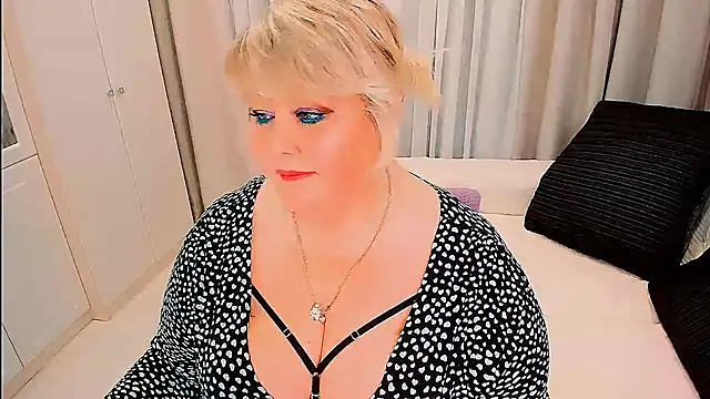Preview of bigtitsbbw