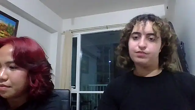 yassiestar live sex cam