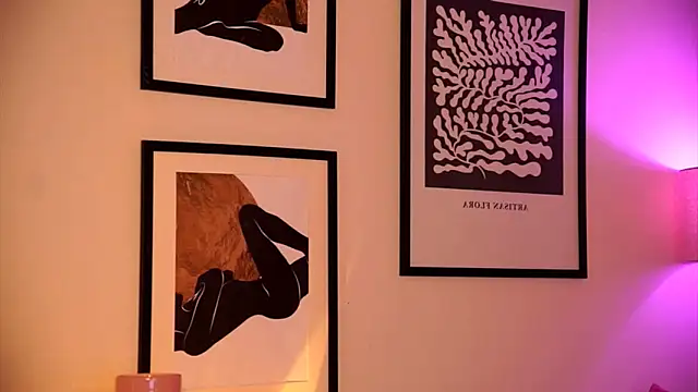 midnightbby_ - Midnightbby_'s free webcam - UK Sex Cams