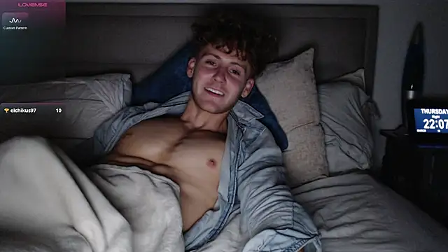 DominantAlex18 live cam