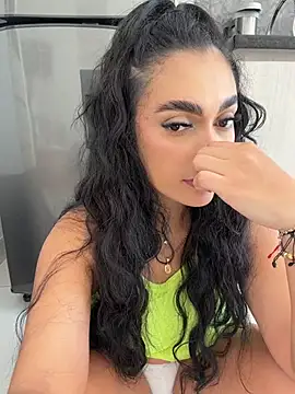 emma_andrew1 live sex cam