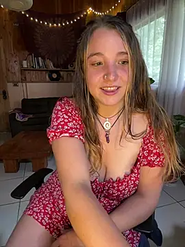 Webcam Model (sashapulse)  is live.Free join now!