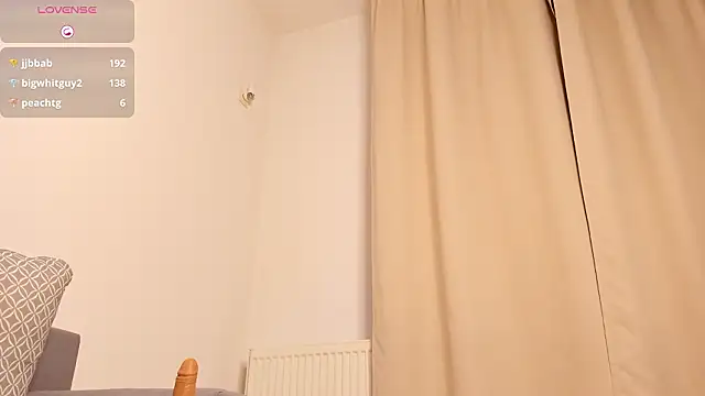 baby_ivy - Baby_ivy's free webcam - UK Sex Cams