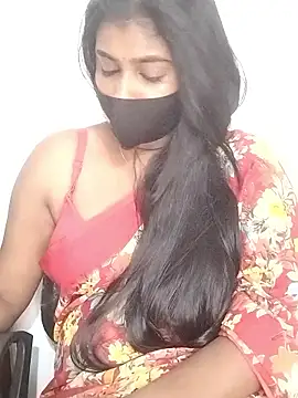 Webcam Model (Tamil_Azhaghi)  is live.Free join now!