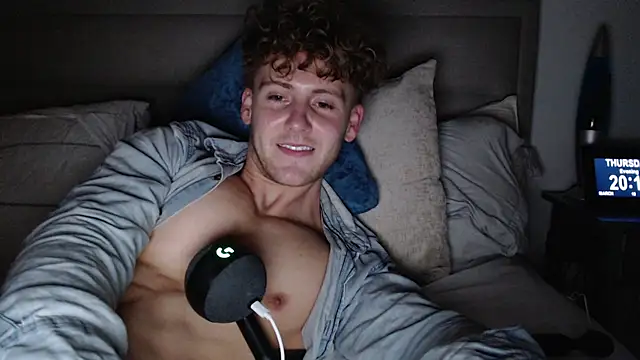 dominantalex18 (M young) - #anal #big-cocks #blowjob #brunettes #cam2cam #cheap-privates #cuckold #dirty-talk #double-penetration #hd #interactive-toys #lovense #muscular #sexting #straight #top #uk-models #white #young