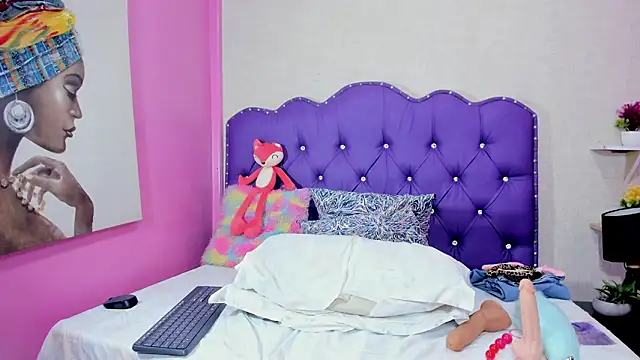 mara_summerr (T young) - show cum hot