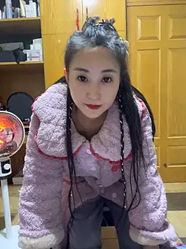 美女xiuchun100在线直播