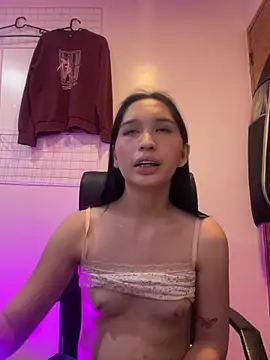 goddess_athena69 (T teen) - LETS DO CUM SHOT