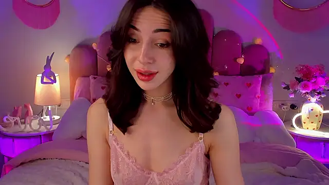 elsayoung - ElsaYoung's free webcam - UK Sex Cams