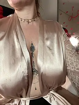 sweety__venus - Sweety__venus's free webcam - UK Sex Cams