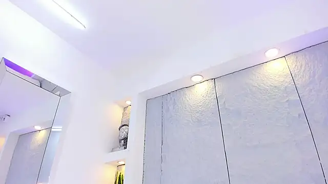 lovelyeyesx - LovelyEyesx's free webcam