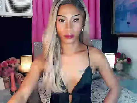 tarah_mc_actressex (T teen) - I want to feel your love and support