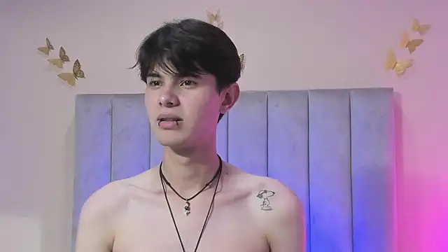 derek_sinn (M twink) - open ass