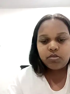 perlacurvasgrandes - PerlaCurvasgrandes's free webcam - UK Sex Cams