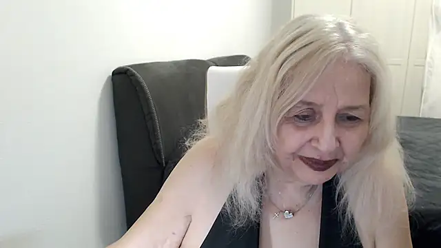 susilifexxx - SusiLifeXXX's free webcam