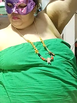 tamilthanushri (F milf) - Ass flash