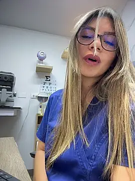 alicee16 live cam profile