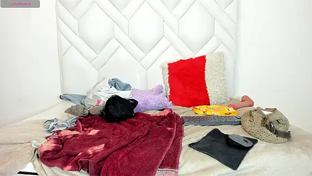 Cleopatra_Trans live sex cam