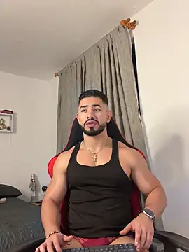 Ezzio_Scolaro's live cam