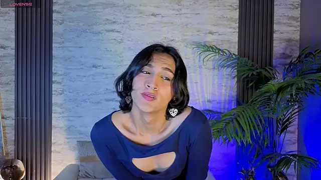 zoee_kiss_ - Zoee_Kiss_'s free webcam - UK Sex Cams