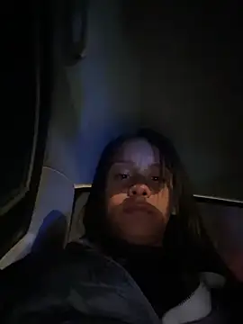 j_loren - J_loren's free webcam - UK Sex Cams