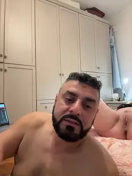 alis-mario - Alis-Mario's free webcam - UK Sex Cams