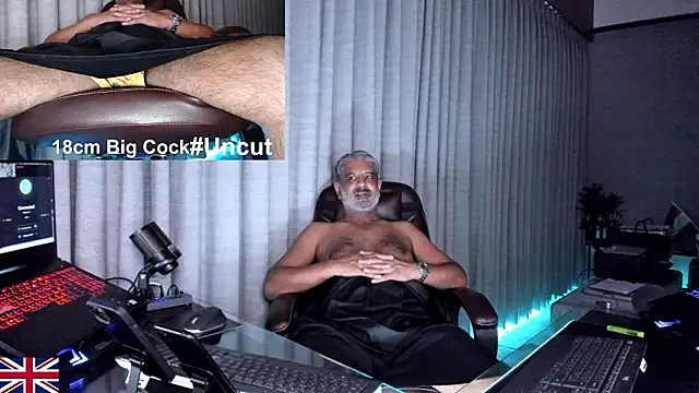 OnlineBossUK live sex cam