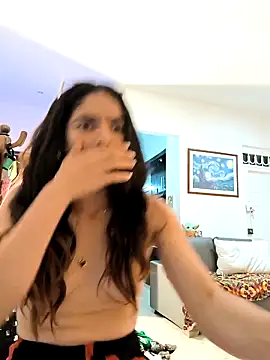 Webcam Model (Sam_Sara)  is live.Free join now!